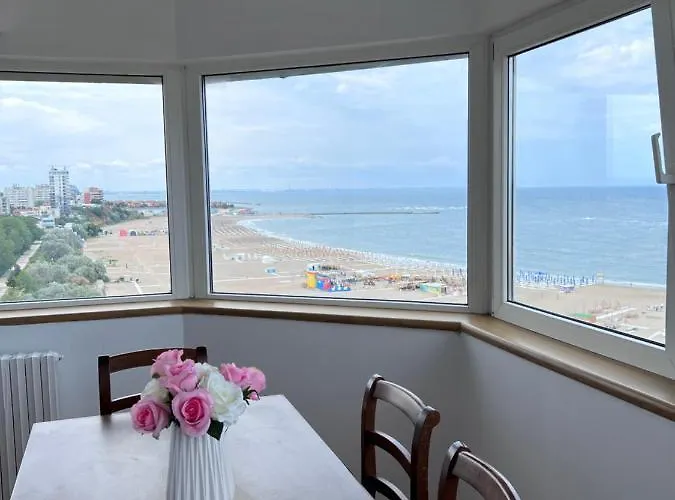 Panoramic Sea View Apartment