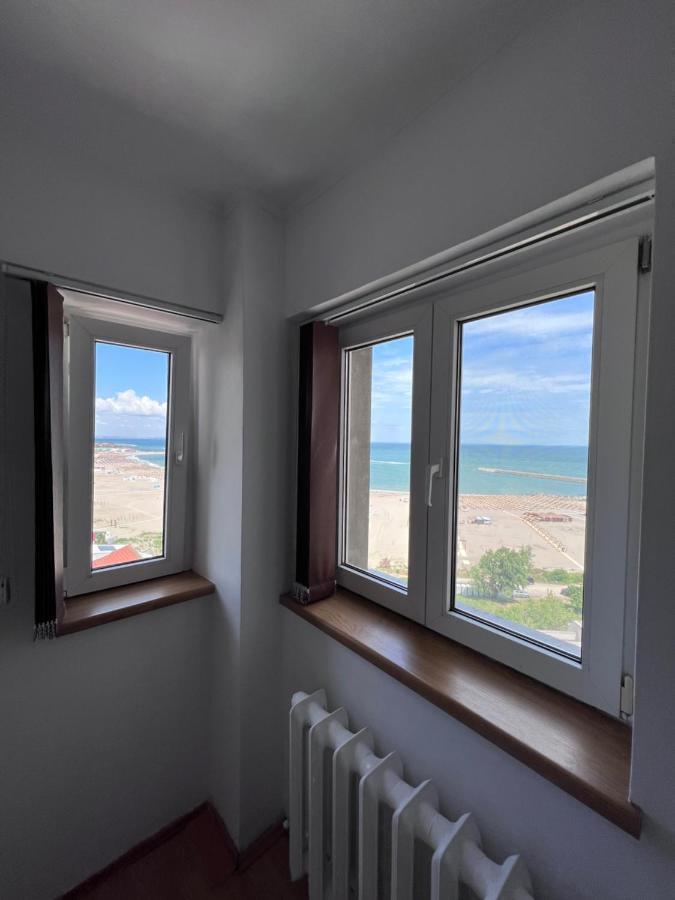 Panoramic Sea View *